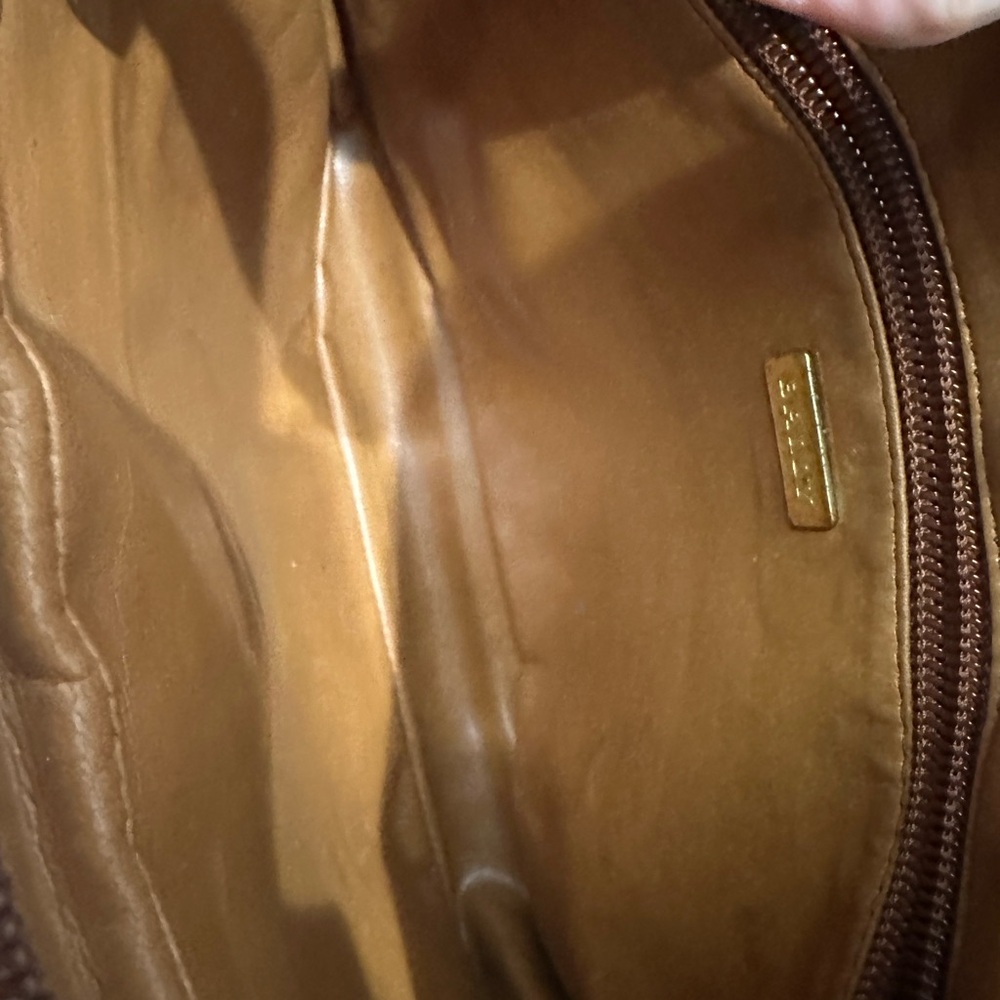 Bally Vintage Brown Leather Wristlet / Clutch with Front Pocket - Picture 8 of 11